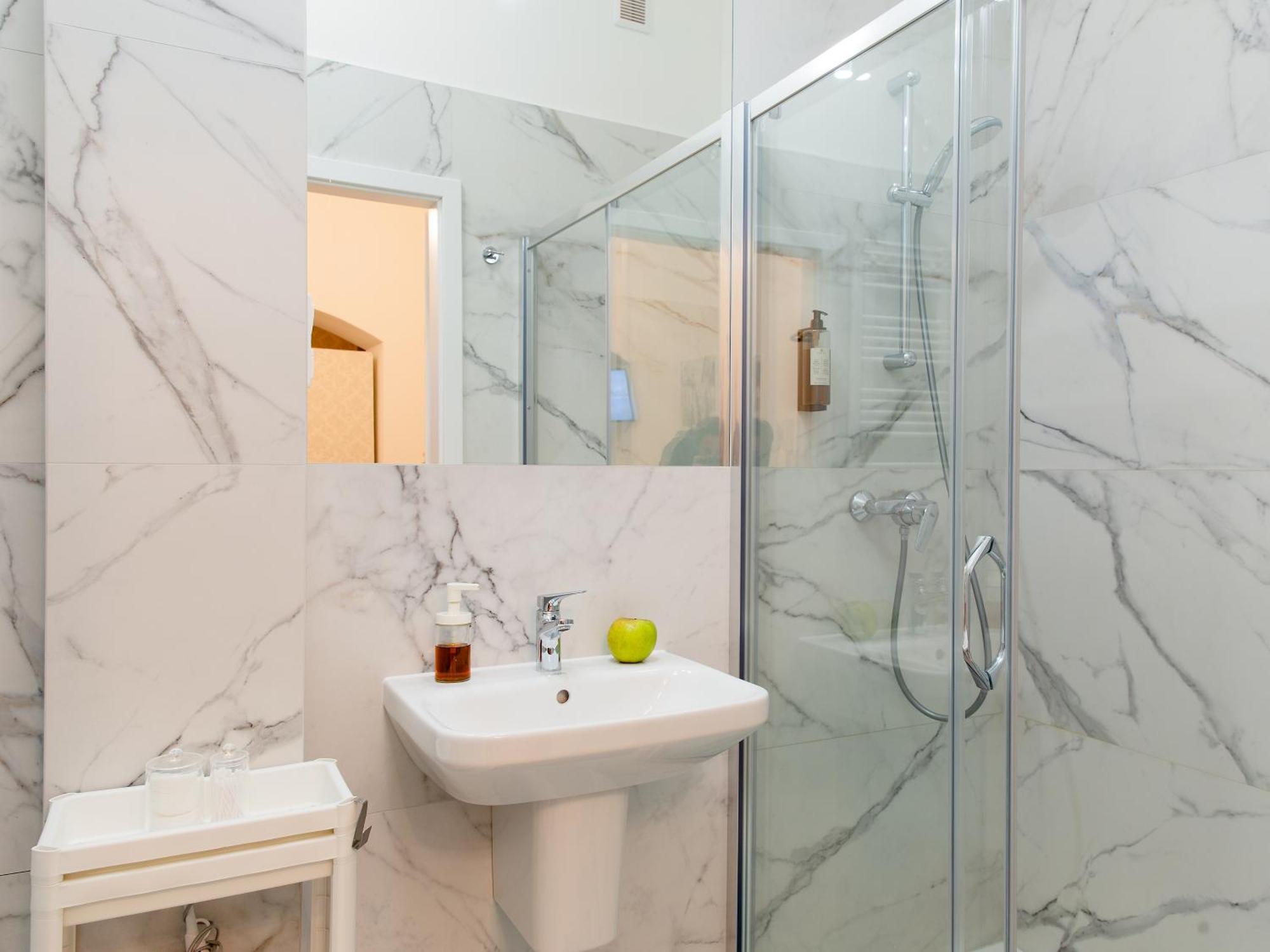 Apartamenty Nikodem In Old Town - Krakow Center Buitenkant foto
